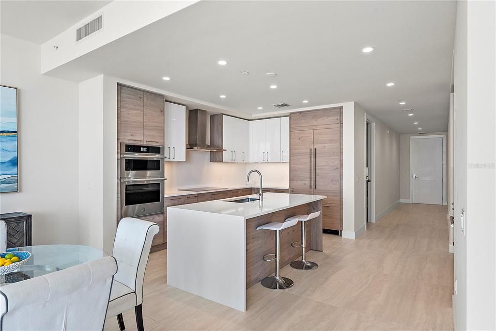 For Rent: $8,000 (2 beds, 3 baths, 2172 Square Feet)