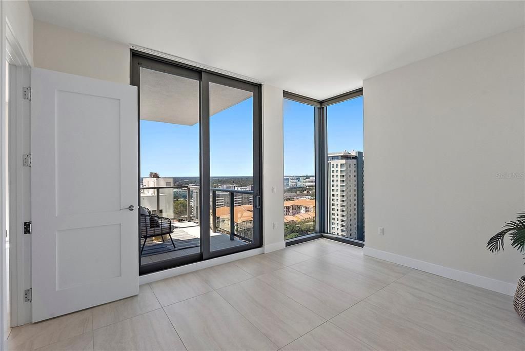 For Rent: $8,000 (2 beds, 3 baths, 2172 Square Feet)