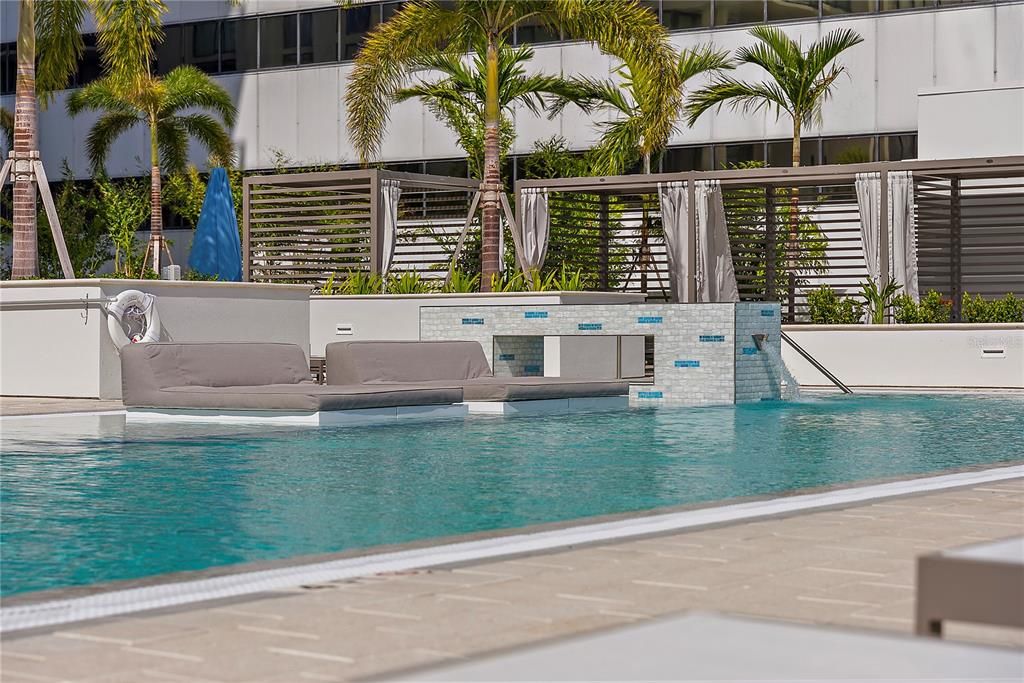 For Rent: $8,000 (2 beds, 3 baths, 2172 Square Feet)
