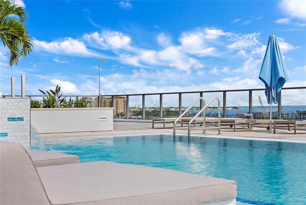 For Rent: $8,000 (2 beds, 3 baths, 2172 Square Feet)