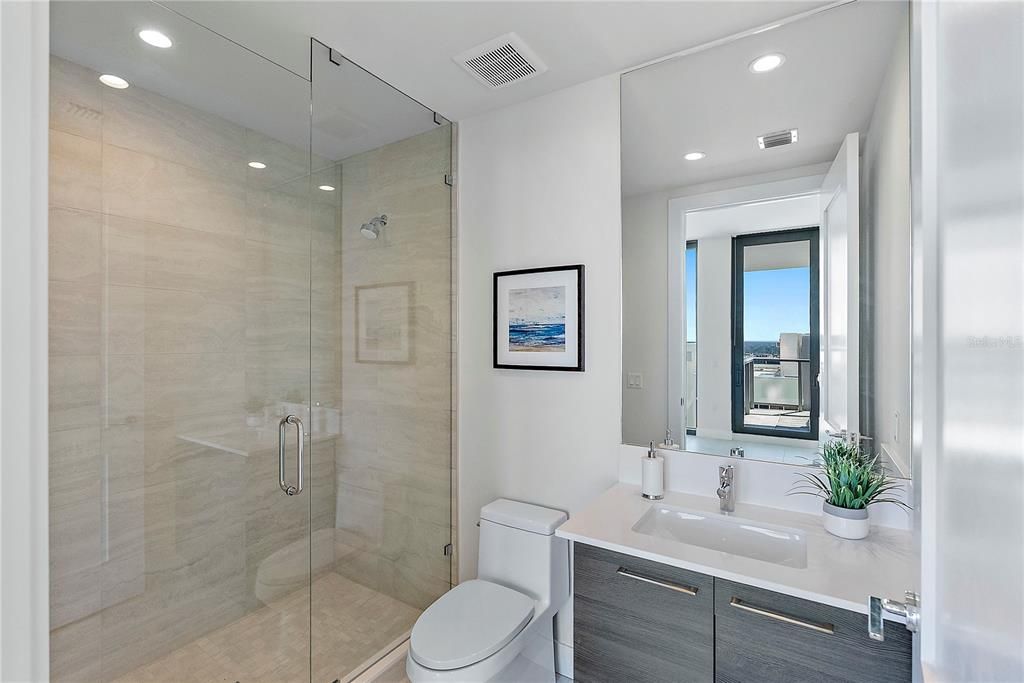 For Rent: $8,000 (2 beds, 3 baths, 2172 Square Feet)