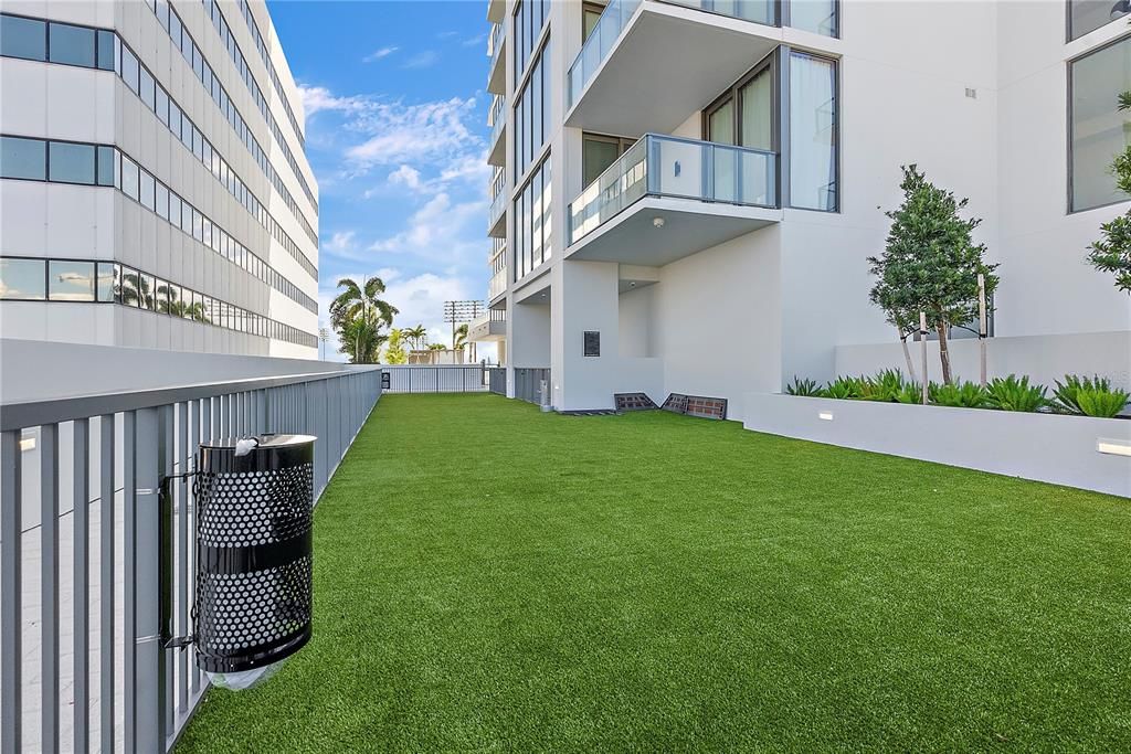 For Rent: $8,000 (2 beds, 3 baths, 2172 Square Feet)
