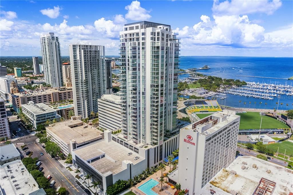 For Rent: $8,000 (2 beds, 3 baths, 2172 Square Feet)