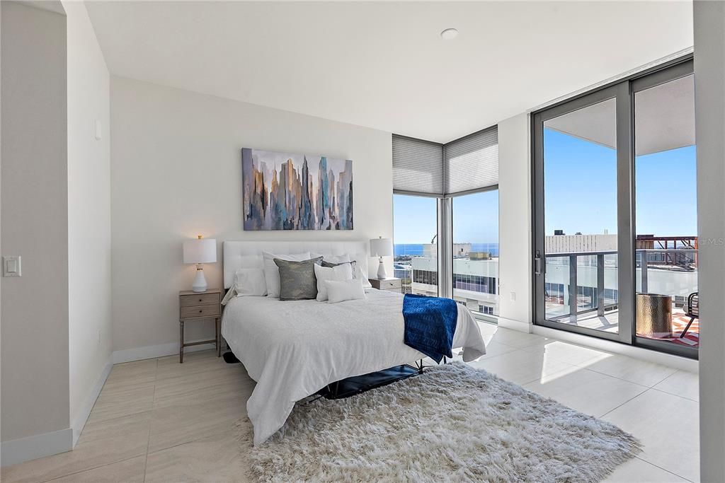 For Rent: $8,000 (2 beds, 3 baths, 2172 Square Feet)