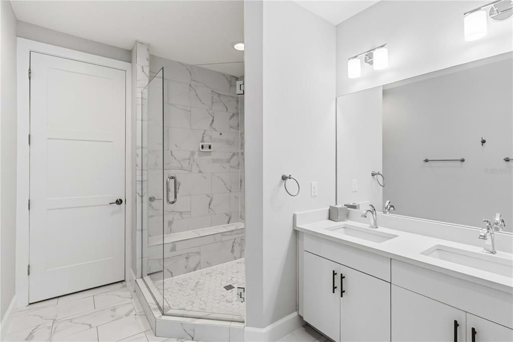 For Rent: $5,000 (3 beds, 2 baths, 1697 Square Feet)