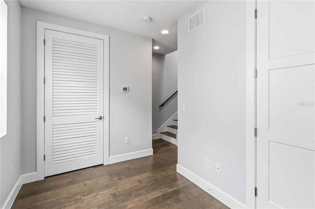 For Rent: $5,000 (3 beds, 2 baths, 1697 Square Feet)