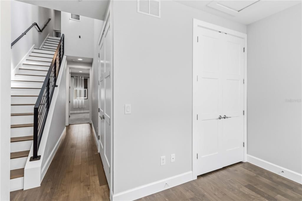 For Rent: $5,000 (3 beds, 2 baths, 1697 Square Feet)