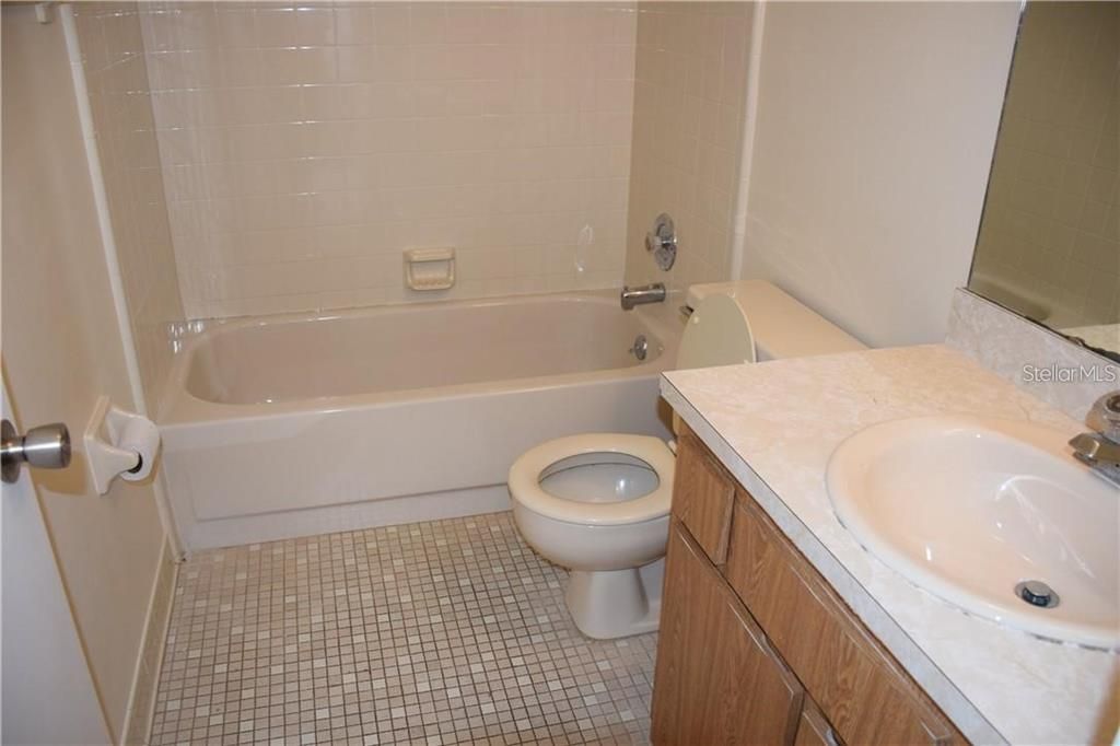 В аренду: $1,199 (2 спален, 2 ванн, 1038 Квадратных фут)