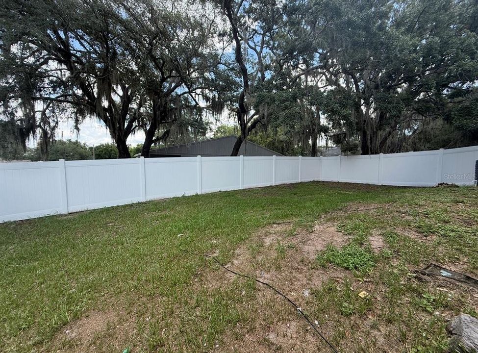 For Rent: $1,800 (3 beds, 2 baths, 1186 Square Feet)