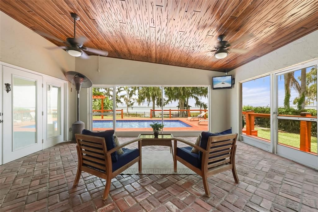 For Sale: $785,000 (4 beds, 2 baths, 2151 Square Feet)