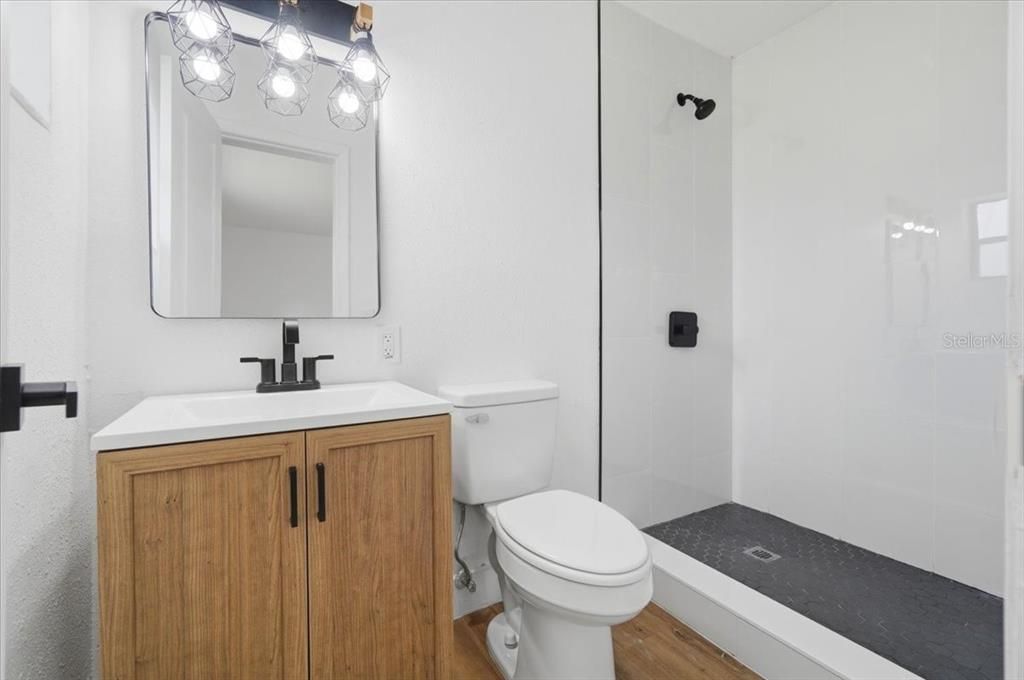 En Venta: $279,900 (3 camas, 2 baños, 1528 Pies cuadrados)