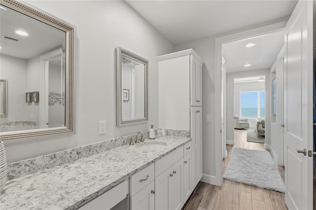 For Sale: $1,875,000 (3 beds, 3 baths, 2011 Square Feet)