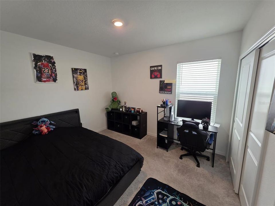 For Rent: $2,480 (4 beds, 3 baths, 2105 Square Feet)