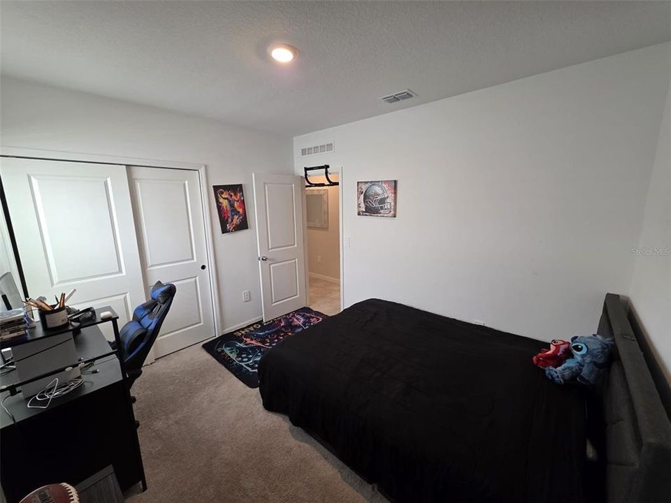 For Rent: $2,480 (4 beds, 3 baths, 2105 Square Feet)