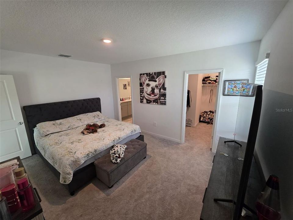 For Rent: $2,480 (4 beds, 3 baths, 2105 Square Feet)