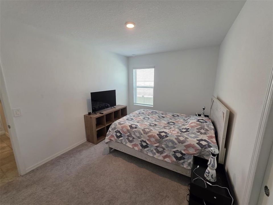 For Rent: $2,480 (4 beds, 3 baths, 2105 Square Feet)