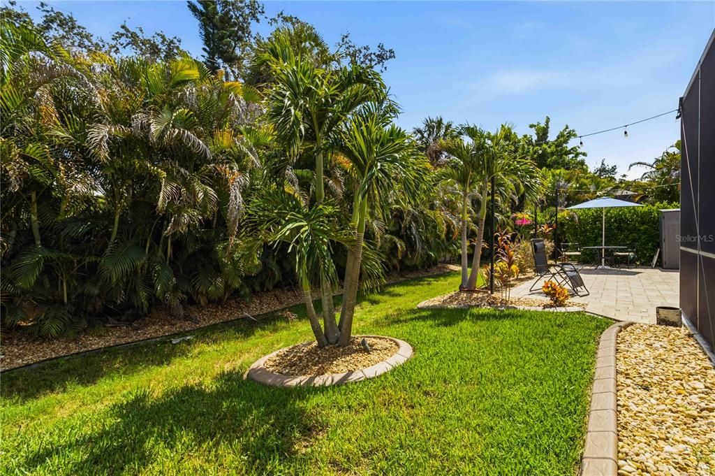 For Sale: $849,999 (4 beds, 3 baths, 2418 Square Feet)