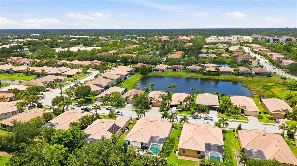 For Sale: $849,999 (4 beds, 3 baths, 2418 Square Feet)