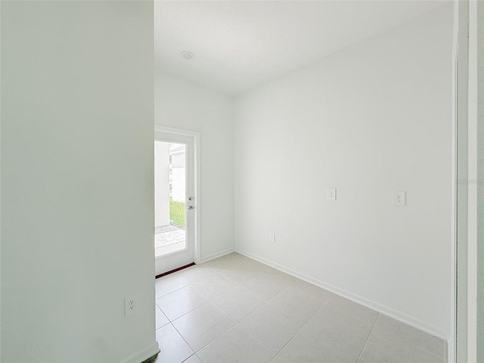 В аренду: $2,700 (4 спален, 3 ванн, 2430 Квадратных фут)