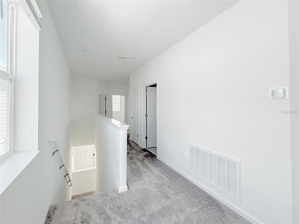 В аренду: $2,700 (4 спален, 3 ванн, 2430 Квадратных фут)