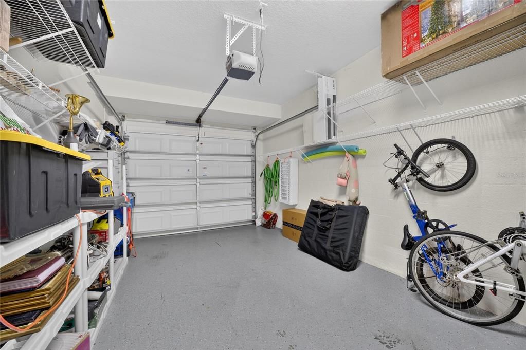Под контрактом: $285,000 (2 спален, 2 ванн, 1401 Квадратных фут)