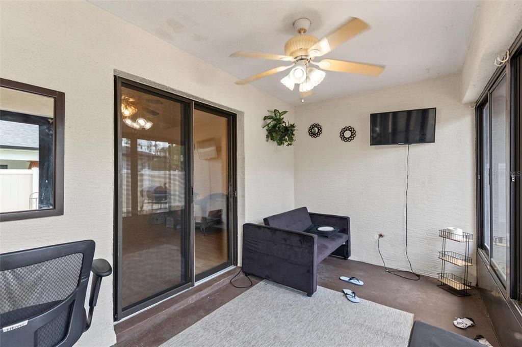 En Venta: $419,900 (4 camas, 0 baños, 2695 Pies cuadrados)