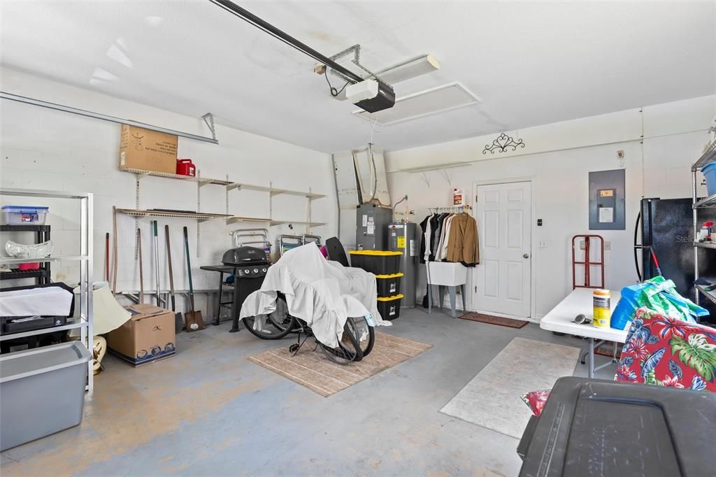 En Venta: $419,900 (4 camas, 0 baños, 2695 Pies cuadrados)