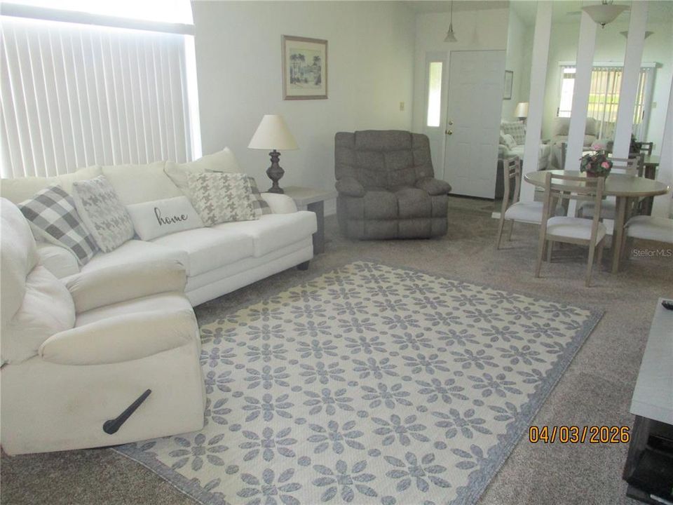 En Venta: $242,000 (2 camas, 2 baños, 1121 Pies cuadrados)