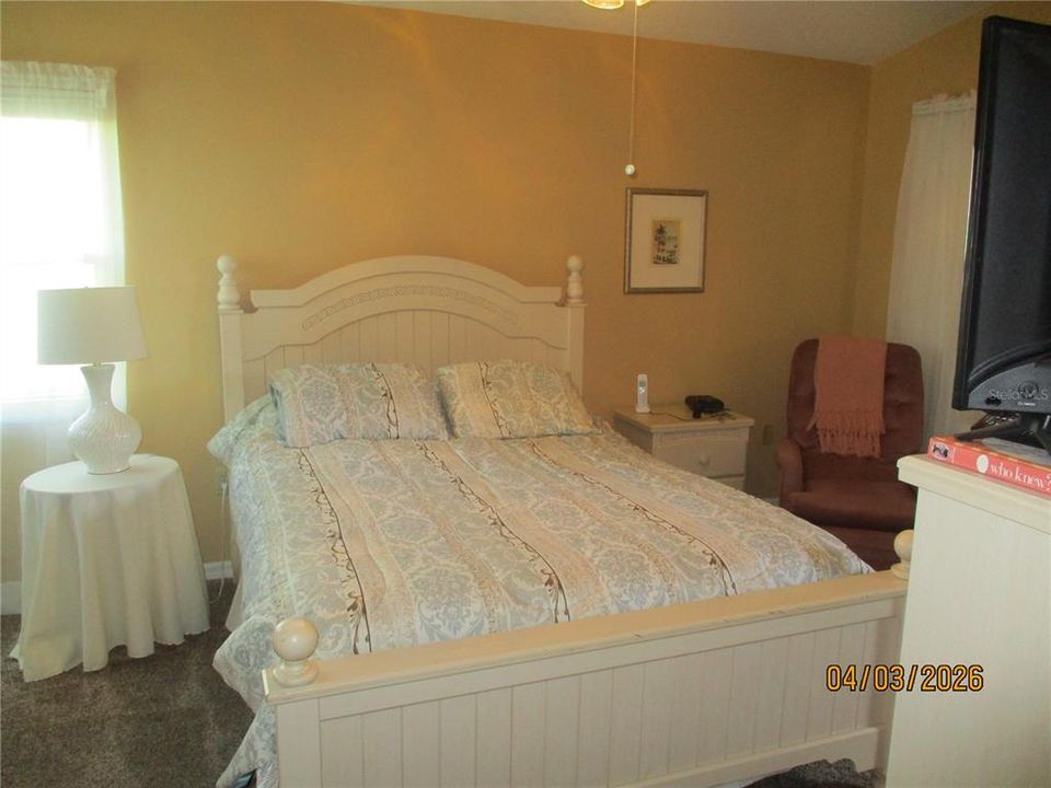 En Venta: $242,000 (2 camas, 2 baños, 1121 Pies cuadrados)