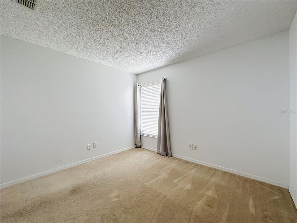 En Venta: $330,000 (3 camas, 2 baños, 1365 Pies cuadrados)