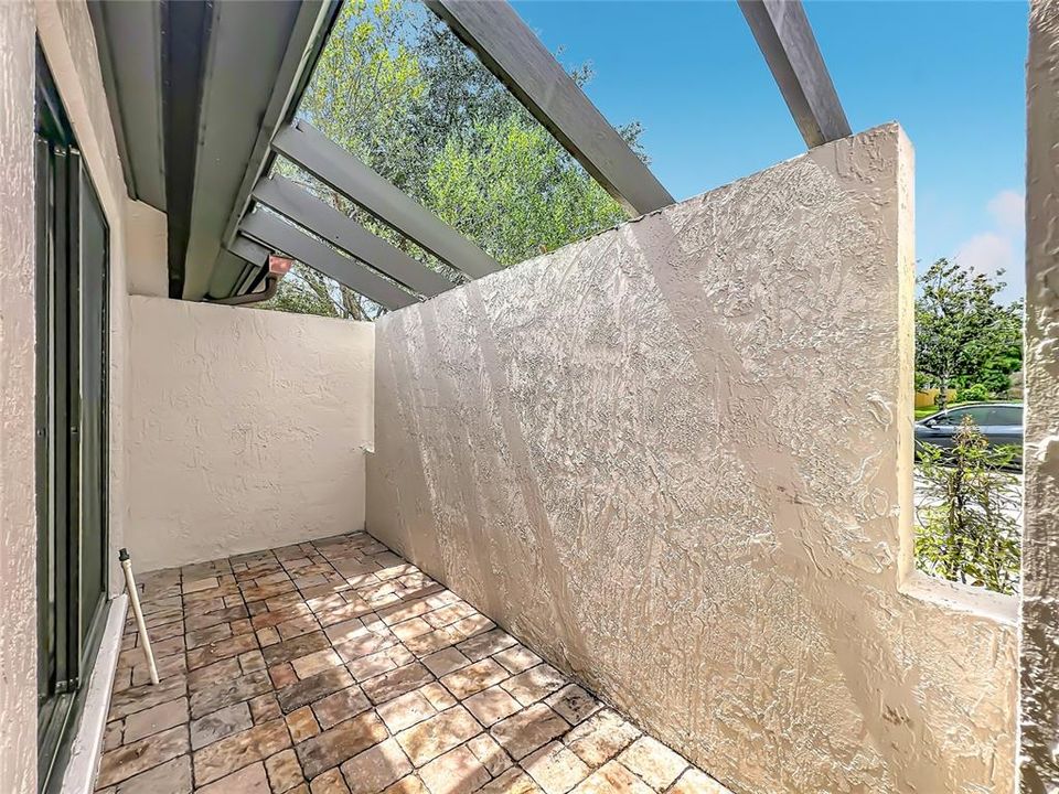 На продажу: $279,900 (2 спален, 2 ванн, 1295 Квадратных фут)