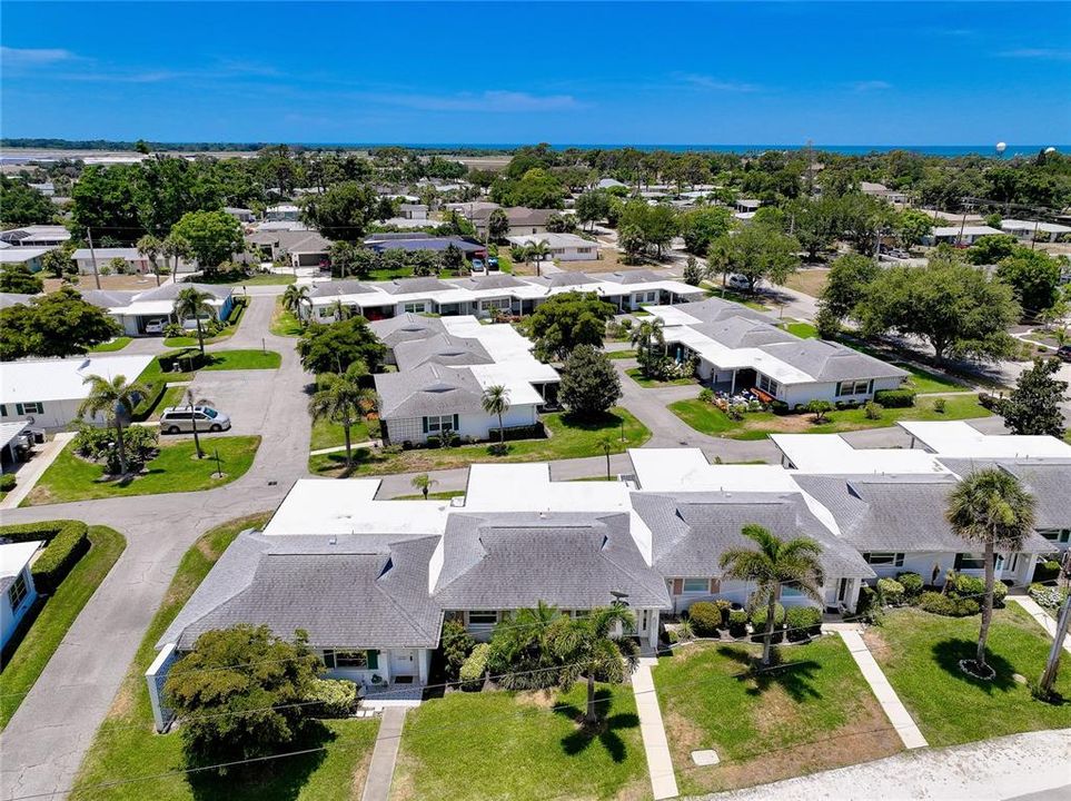 For Sale: $199,000 (2 beds, 1 baths, 1031 Square Feet)