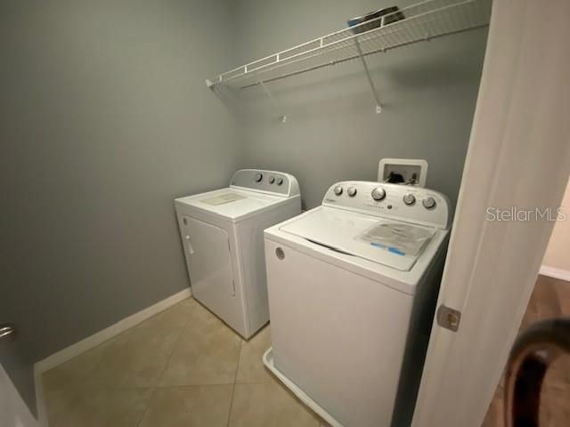 В аренду: $1,900 (3 спален, 2 ванн, 1666 Квадратных фут)