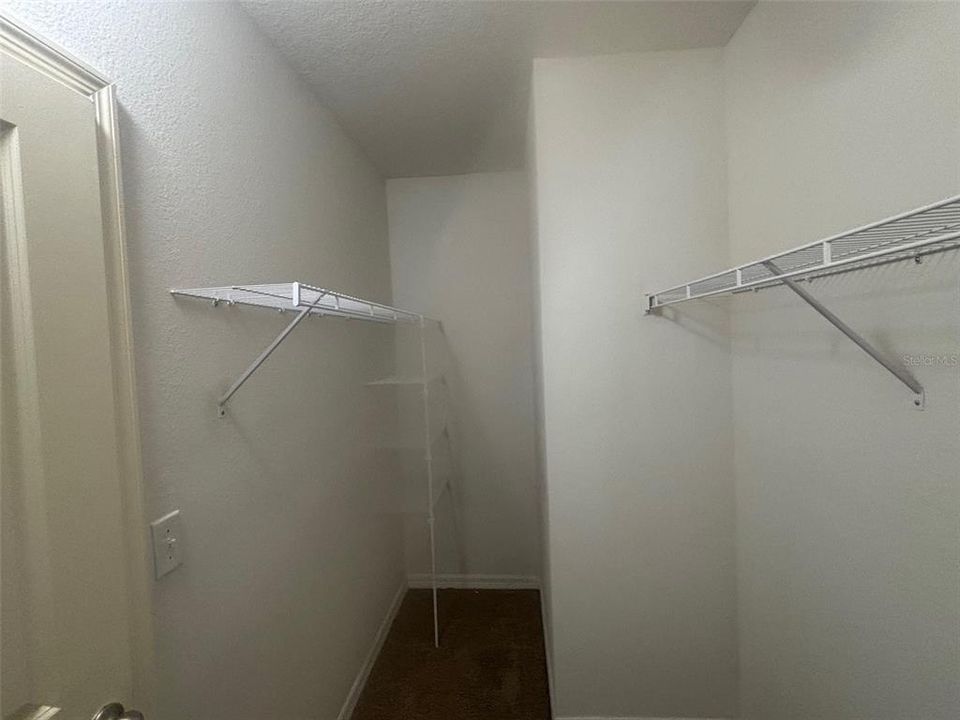 В аренду: $3,100 (5 спален, 3 ванн, 2605 Квадратных фут)