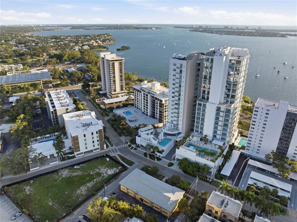 На продажу: $359,000 (1 спален, 1 ванн, 647 Квадратных фут)