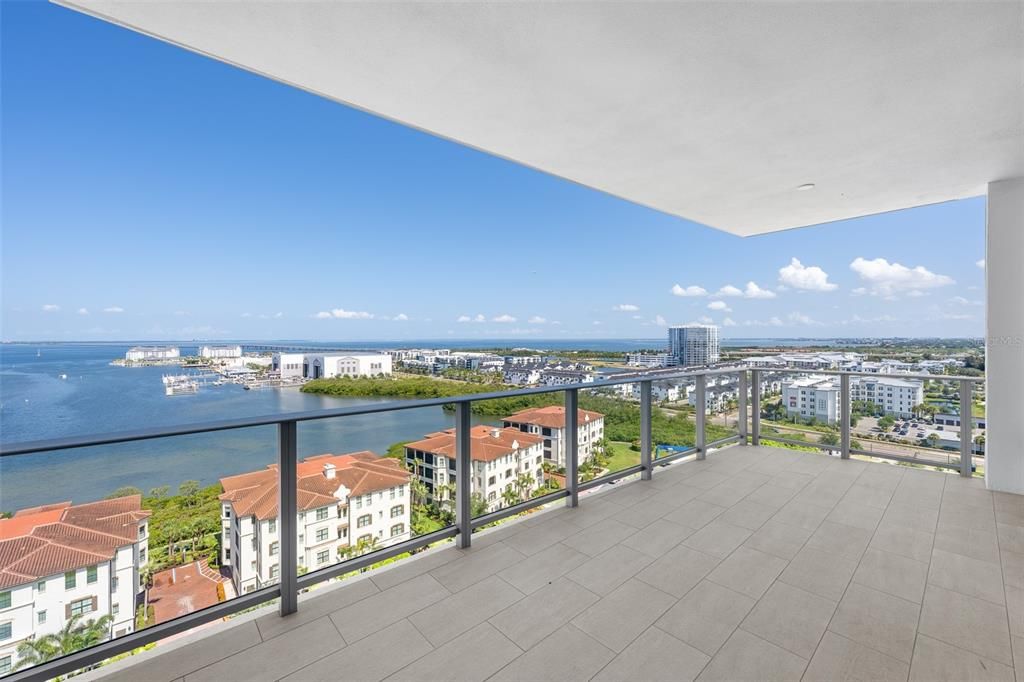 En Venta: $2,850,000 (3 camas, 4 baños, 2666 Pies cuadrados)