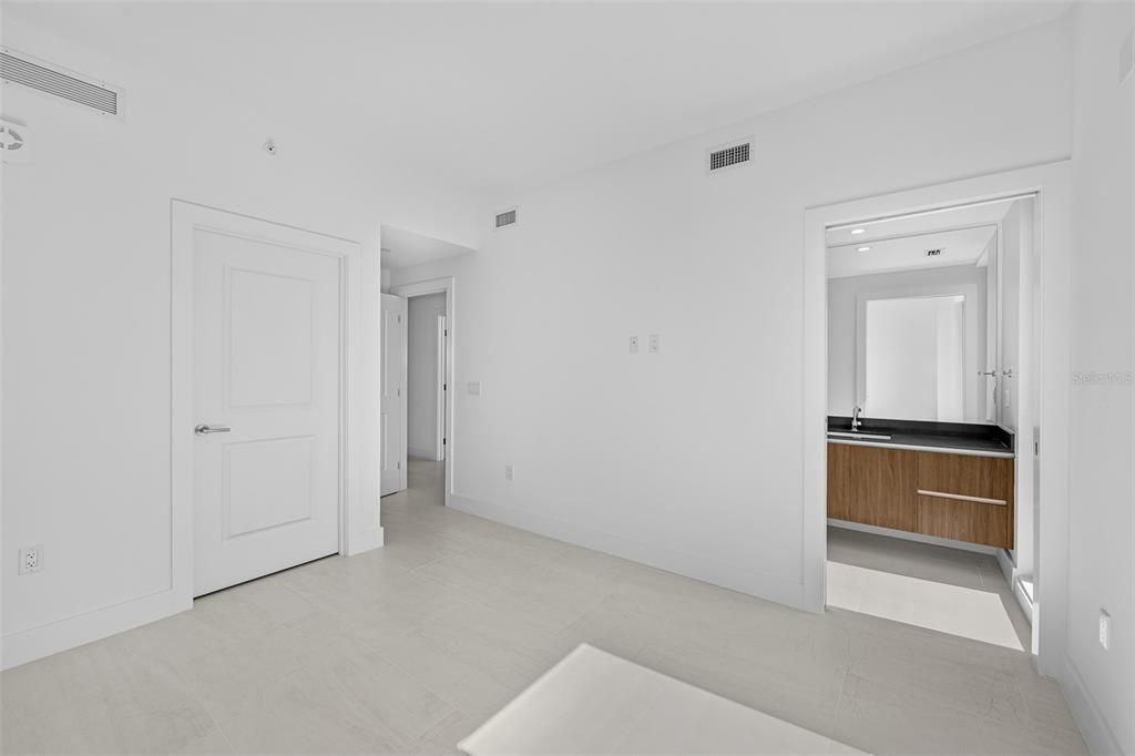 En Venta: $2,850,000 (3 camas, 4 baños, 2666 Pies cuadrados)