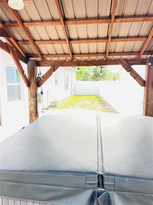 En Venta: $424,999 (4 camas, 2 baños, 2064 Pies cuadrados)