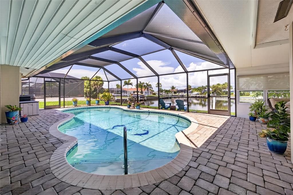 For Sale: $1,150,000 (4 beds, 2 baths, 2241 Square Feet)