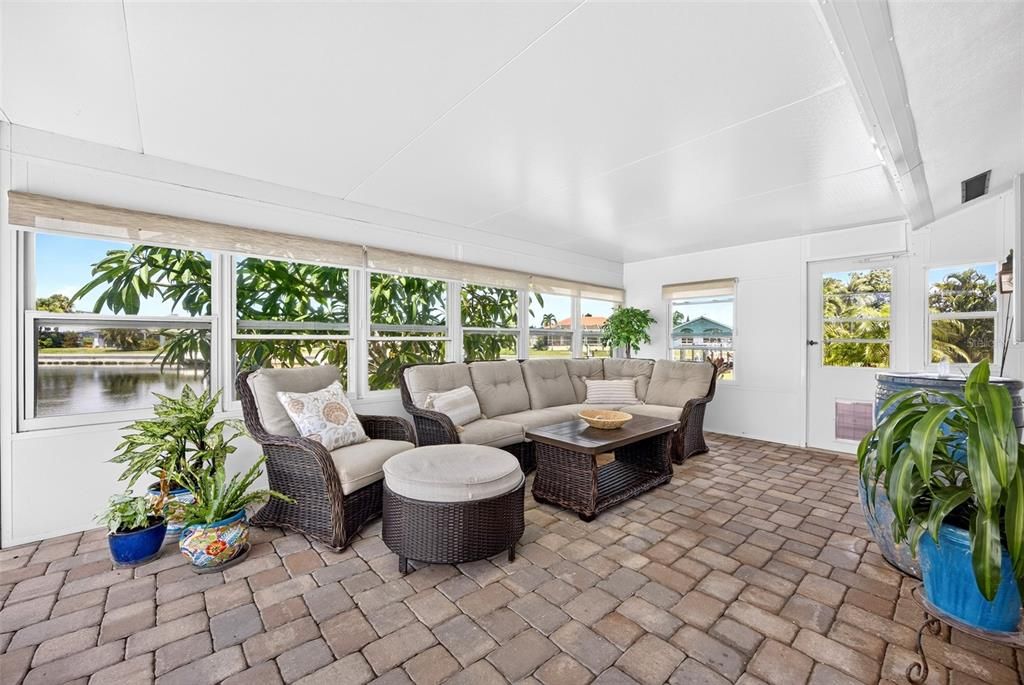 For Sale: $1,150,000 (4 beds, 2 baths, 2241 Square Feet)