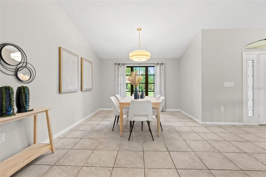 En Venta: $610,000 (3 camas, 2 baños, 2661 Pies cuadrados)