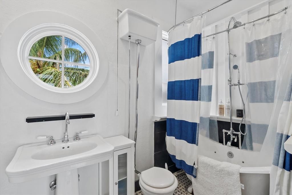 For Sale: $5,999,000 (0 beds, 0 baths, 6455 Square Feet)