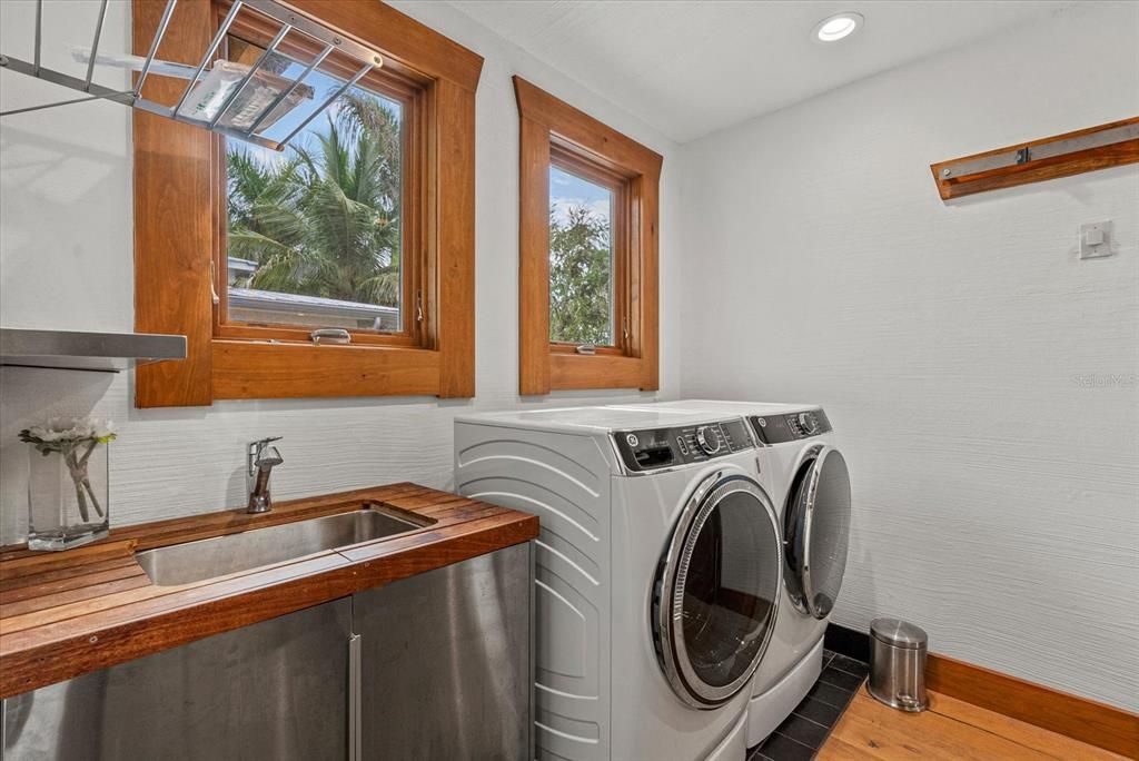For Sale: $5,999,000 (0 beds, 0 baths, 6455 Square Feet)