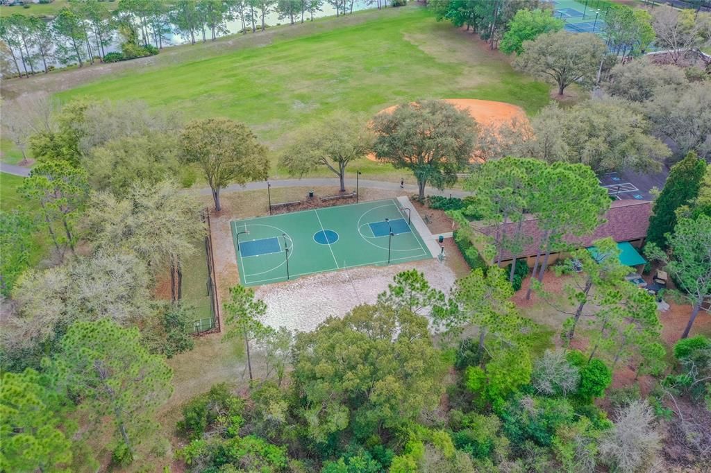 En Venta: $967,000 (4 camas, 3 baños, 2912 Pies cuadrados)