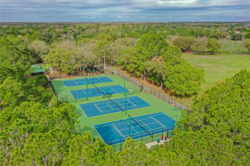 En Venta: $967,000 (4 camas, 3 baños, 2912 Pies cuadrados)