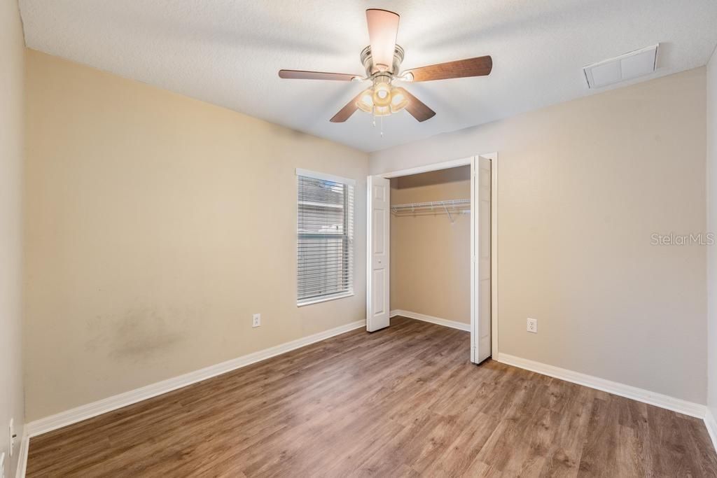 For Sale: $338,500 (3 beds, 2 baths, 1436 Square Feet)