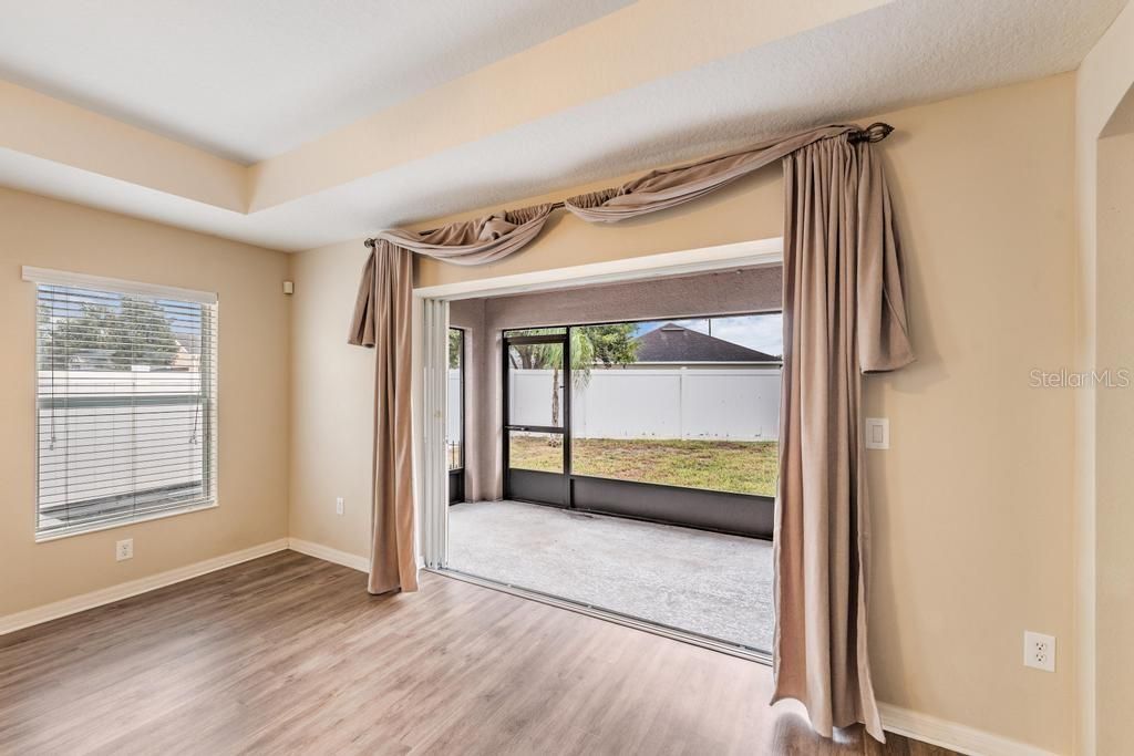 For Sale: $338,500 (3 beds, 2 baths, 1436 Square Feet)