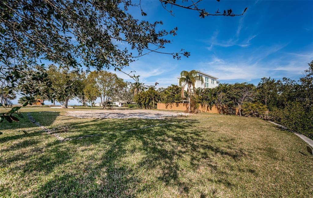 For Sale: $815,000 (0.22 acres)