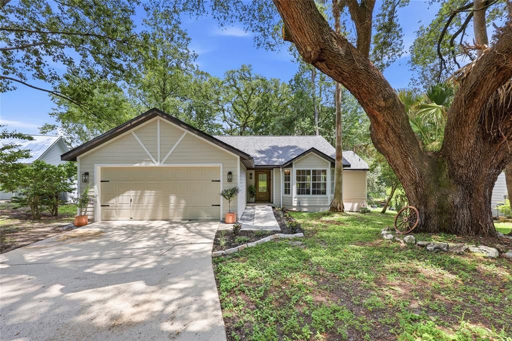 For Sale: $440,000 (3 beds, 2 baths, 1667 Square Feet)