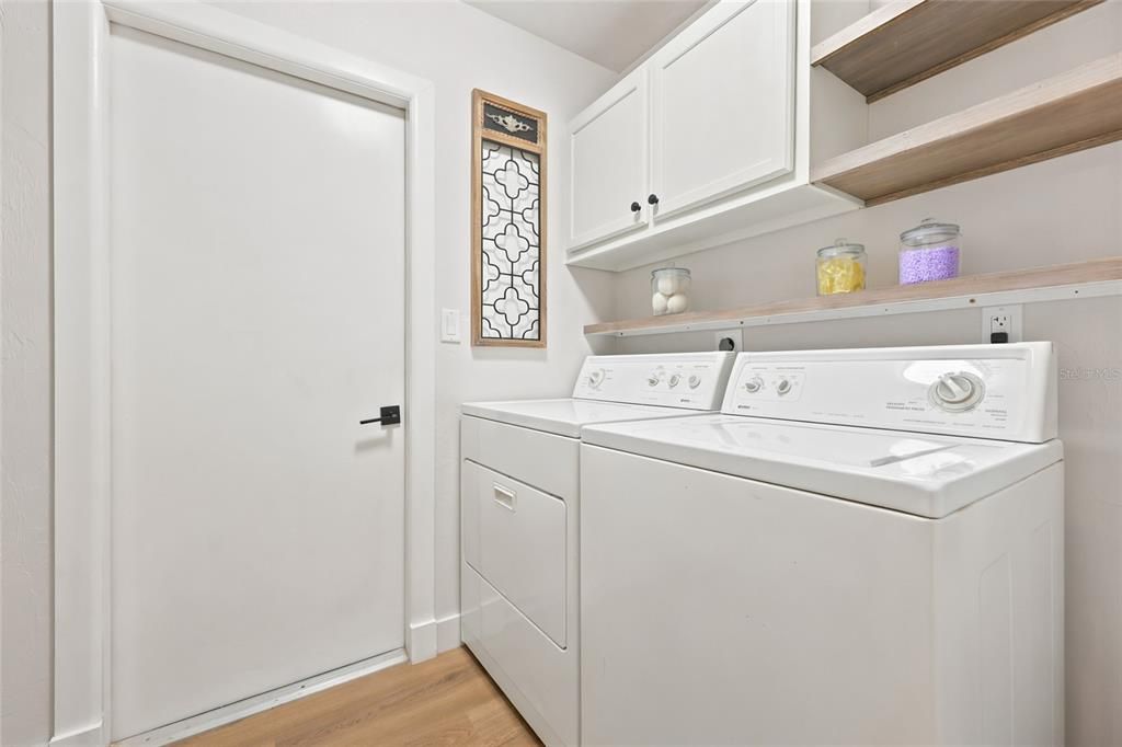 For Sale: $440,000 (3 beds, 2 baths, 1667 Square Feet)